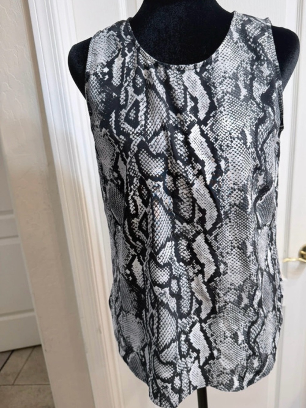Loveappella Snakeskin-Pattern Print Blouse Black and White Size S